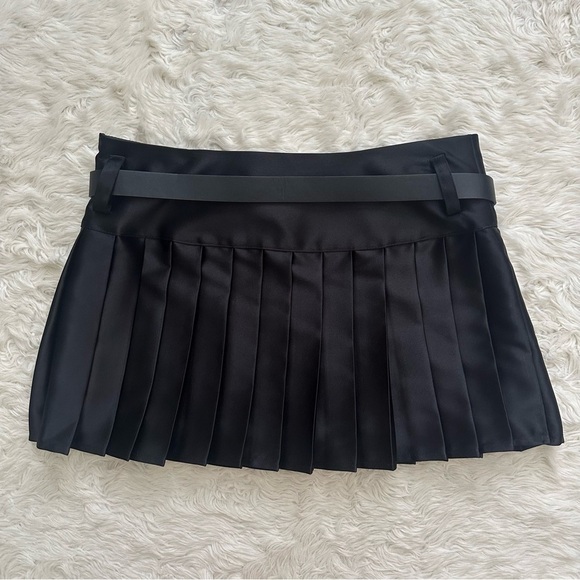 Baby Phat x Forever 21 Skirt Pleated Mini Satin Jeweled Belt Y2K Black Sz XS - Picture 4 of 12